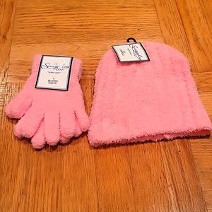 Pink gloves and hat